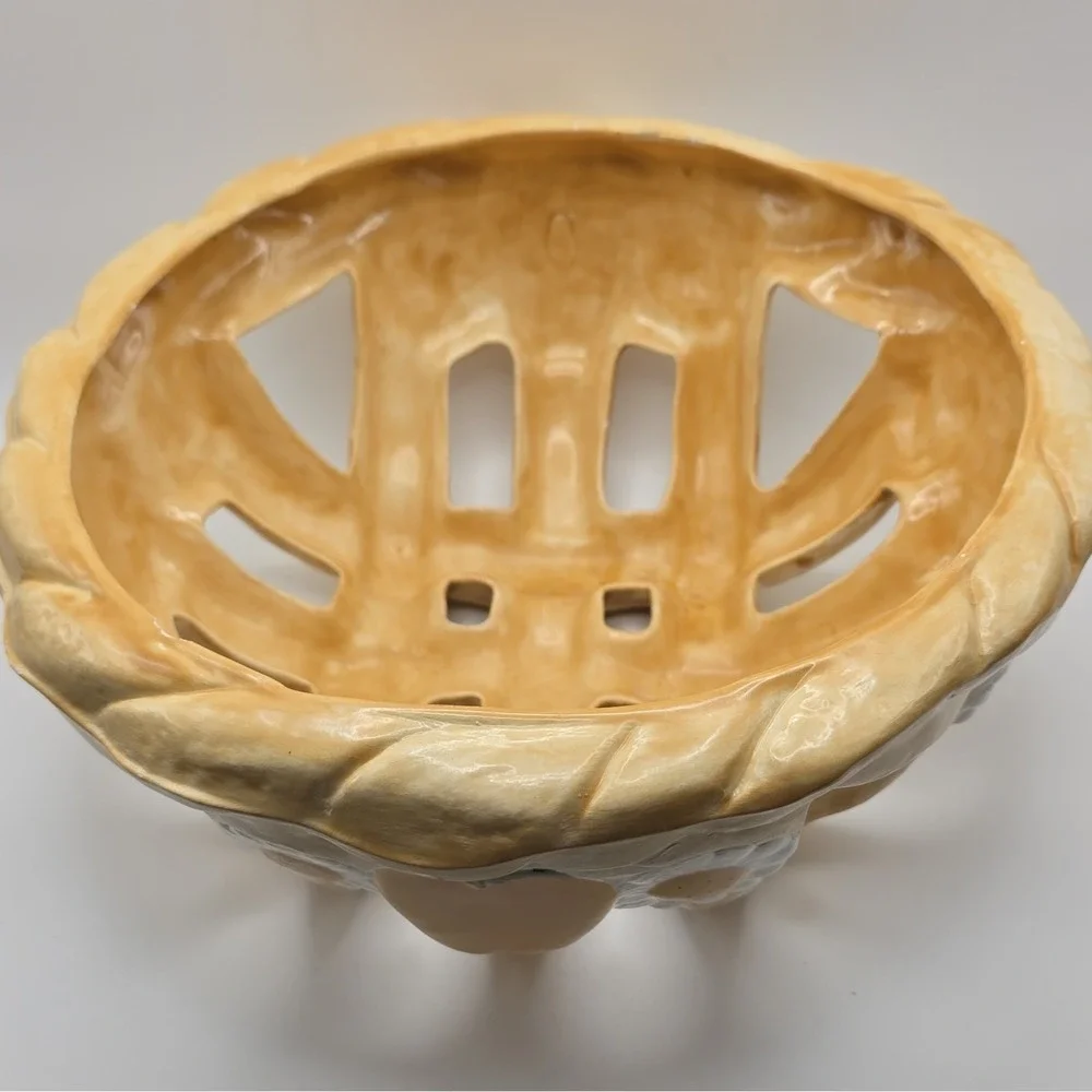 Tan & White Glossy Ceramic Lattice Floral Round Decorative Bowl